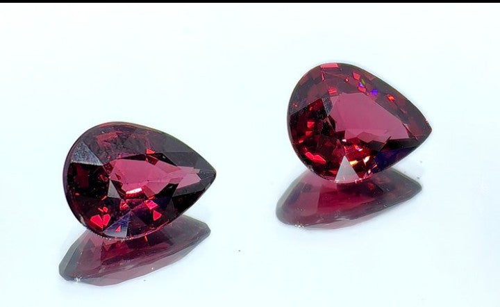 L'Éclat Pur : Paire de Rhodolites "Vivid Red"