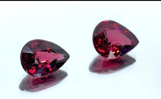 L'Éclat Pur : Paire de Rhodolites "Vivid Red"