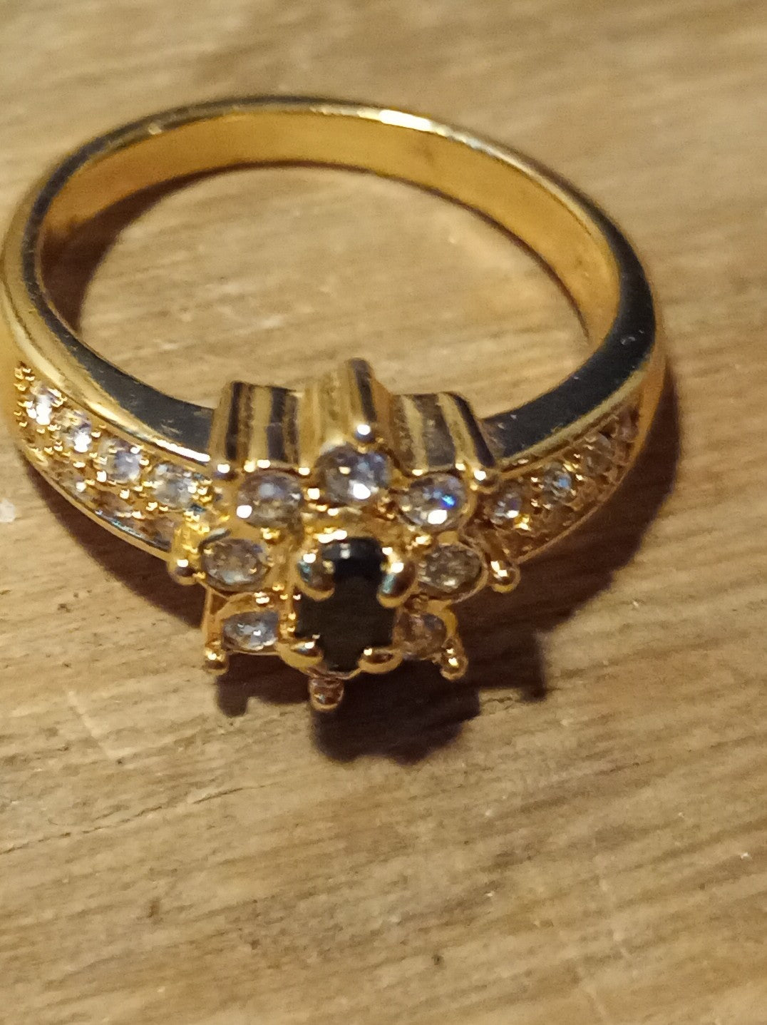 Bague Fleur Royale - Or et Saphir Nuit